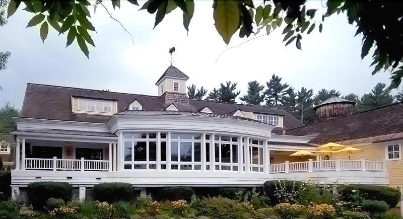 Bedford Village Inn Экстерьер фото