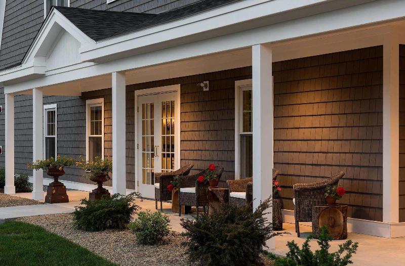 Bedford Village Inn Экстерьер фото