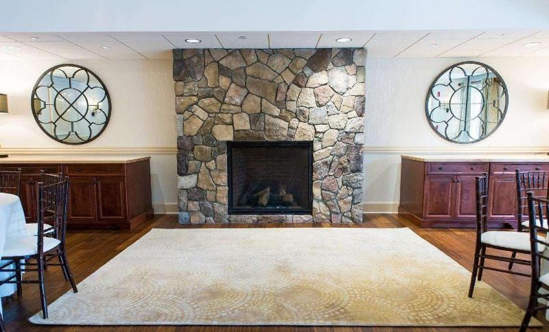 Bedford Village Inn Экстерьер фото