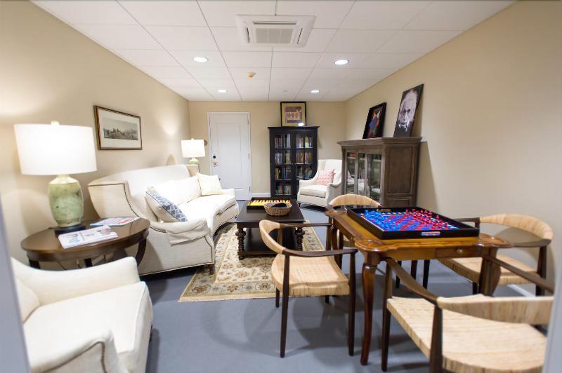 Bedford Village Inn Экстерьер фото